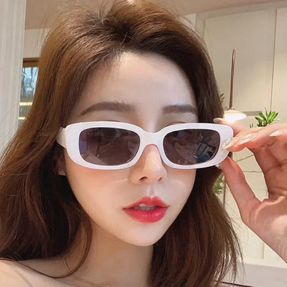 Retro Chic Square Sunglasses™