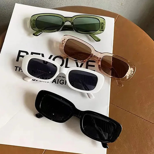 Retro Chic Square Sunglasses™