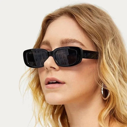 Retro Chic Square Sunglasses™