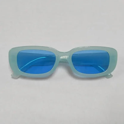 Retro Chic Square Sunglasses™