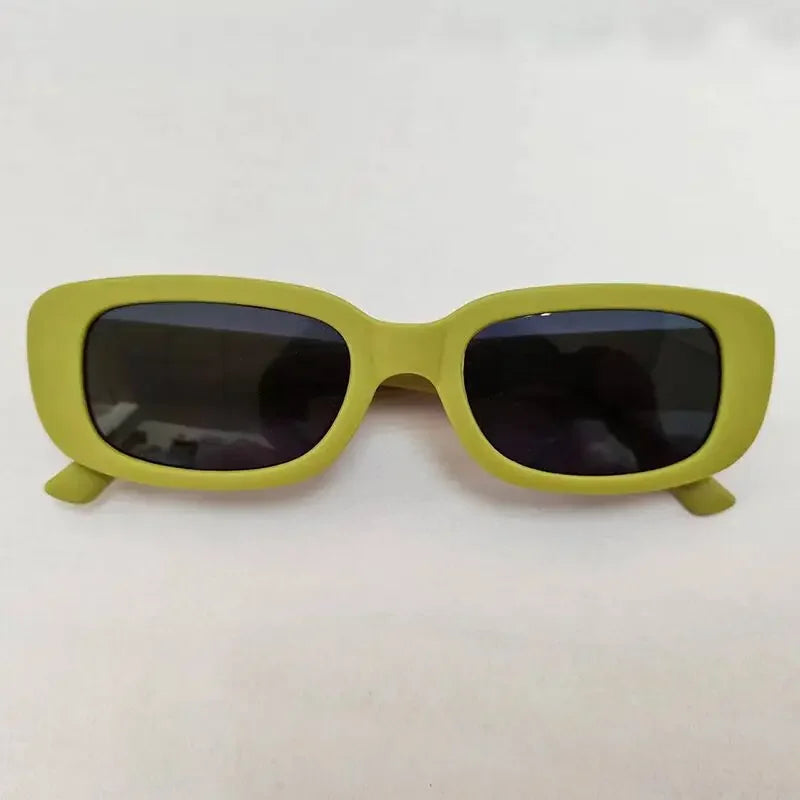 Retro Chic Square Sunglasses™