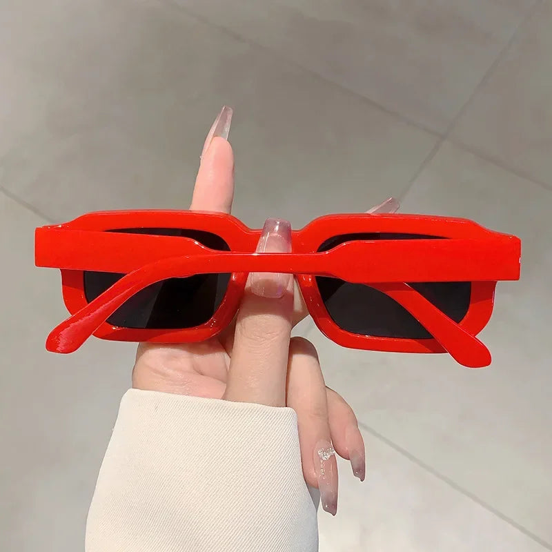 Retro Luxe Rectangle Sunglasses™
